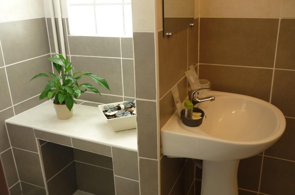 L'Hospitalet Saint Charles Hotel Montpellier Bilik gambar